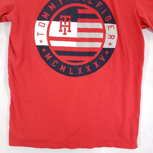 Tommy Hilfiger T Shirt Boys Extra Large Red Circle Emblem Graphic Crew Neck Tee - Picture 3 of 10